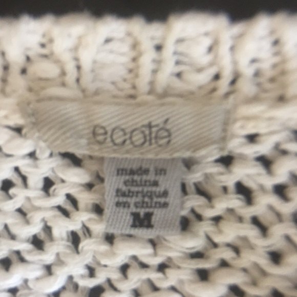 Ecote oversize boxy sweater. - Picture 4 of 5